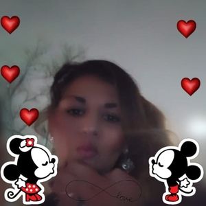 Meet your Posher, Sarina